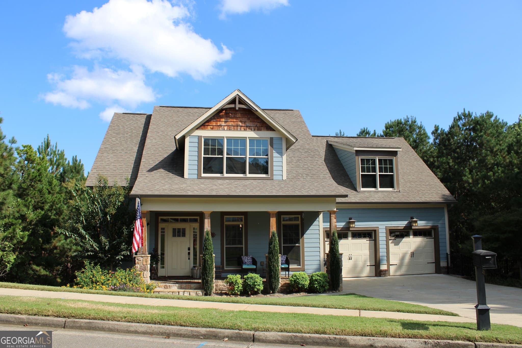 5 bedroom, 3.5 bathroom, 5,683 sq ft single family residence for rent at 208 Westbury Court, Canton, GA 30114 for $3,800 a month — photo 1 of 1