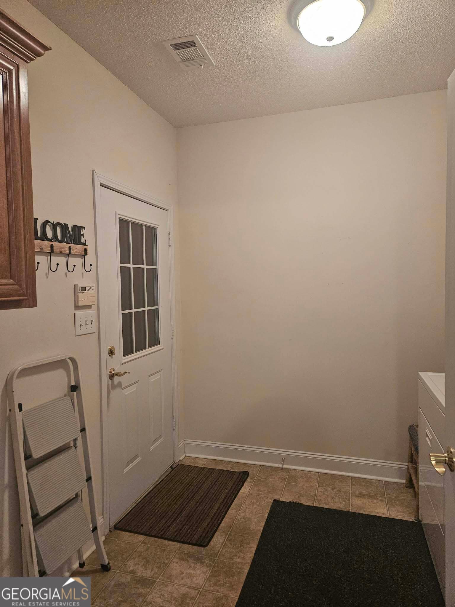 2 bedroom, 2 bathroom, 1,343 sq ft single family residence for sale at 190 Jabrok Circle, Macon, GA 31216 — photo 9