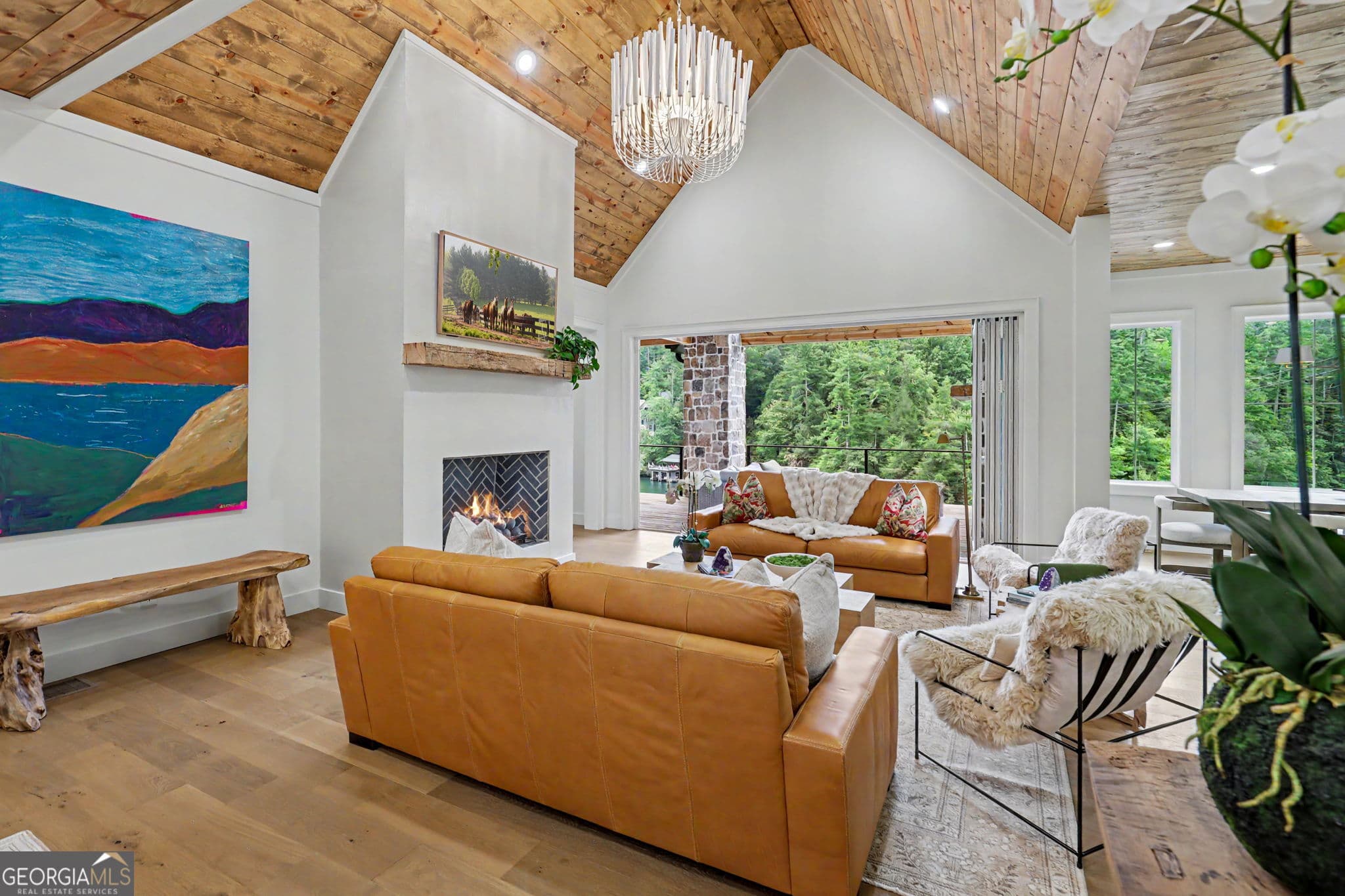 5 bedroom, 5 bathroom, 5,300 sq ft single family residence for sale at 493 Kings Row Road, Lakemont, GA 30552 — photo 5