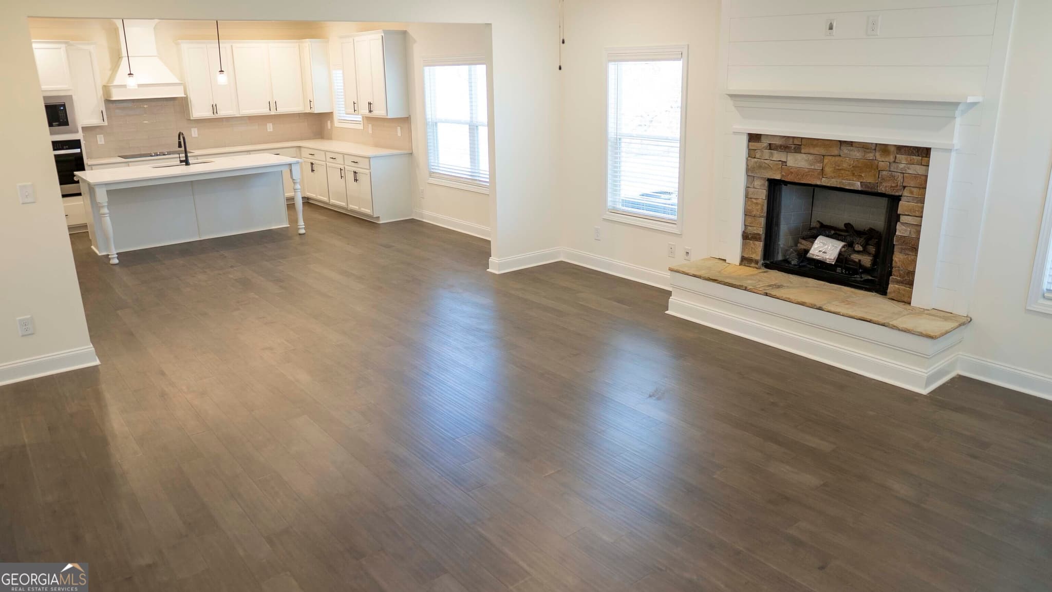 3 bedroom, 4 bathroom, 3,222 sq ft single family residence for sale at 604 Beaver Court, Perry, GA 31069 — photo 10