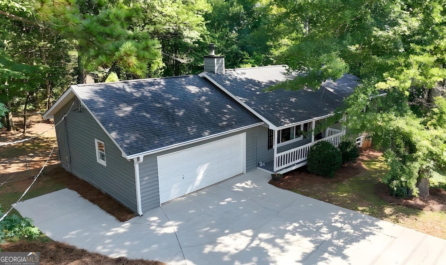 3 bedroom, 2 bathroom, 2,572 sq ft single family residence sold at 523 Toonigh Road, Woodstock, GA 30188