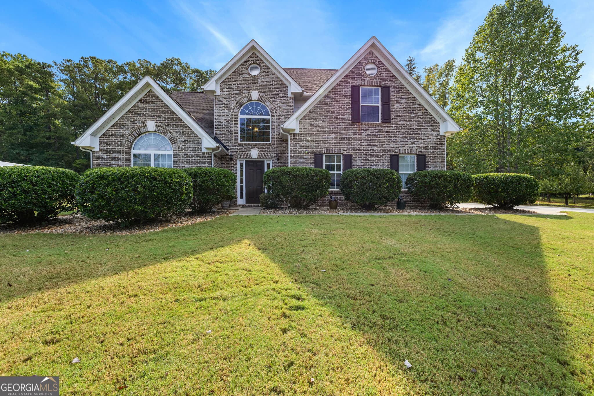 4 bedroom, 3.5 bathroom, 2,914 sq ft single family residence for sale at 47 Kendall Street, Newnan, GA 30263 — photo 3