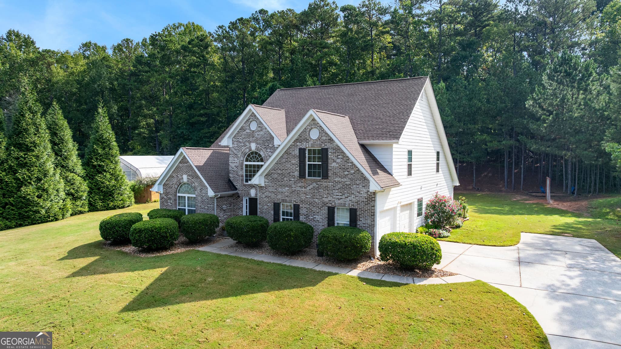 4 bedroom, 3.5 bathroom, 2,914 sq ft single family residence for sale at 47 Kendall Street, Newnan, GA 30263 — photo 4