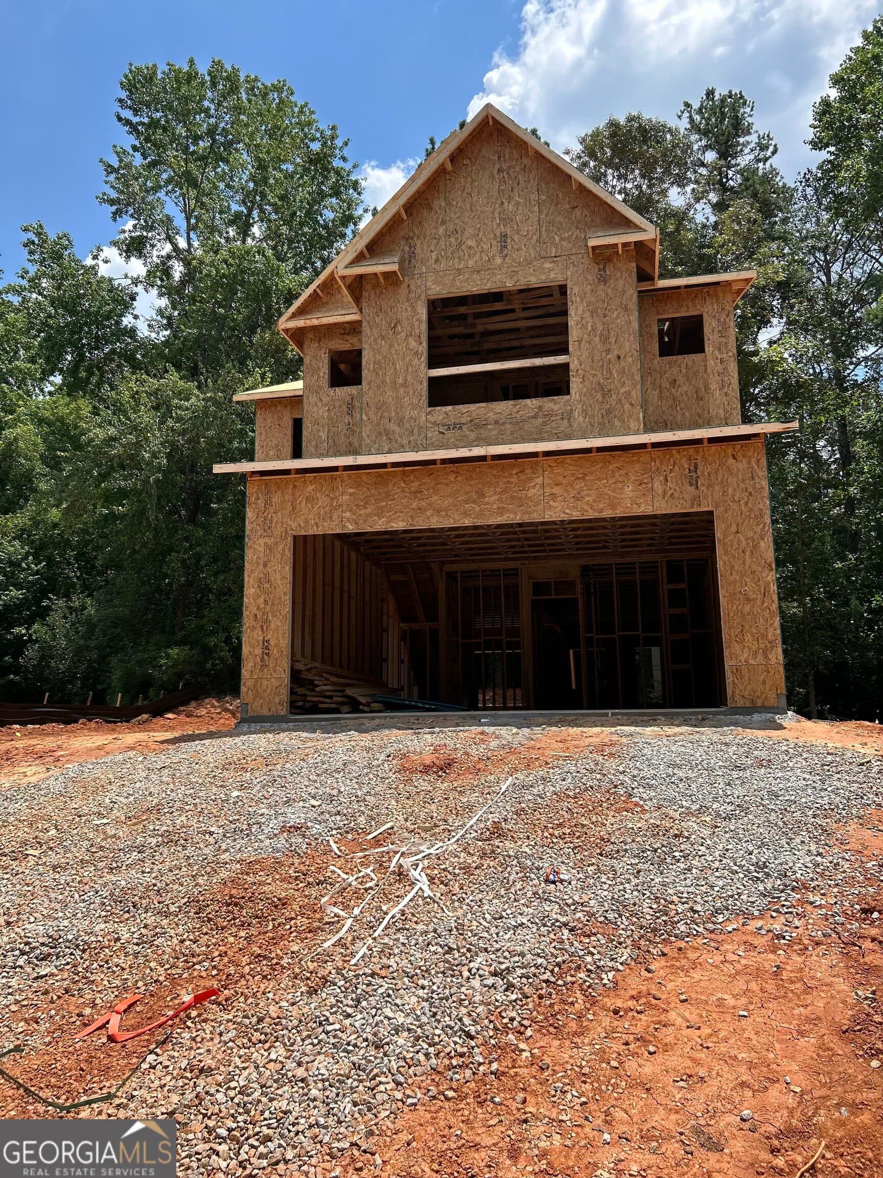 3 bedroom, 2.5 bathroom, 1,894 sq ft single family residence sold at 6162 Laurel Wood Trail, Flowery Branch, GA 30542