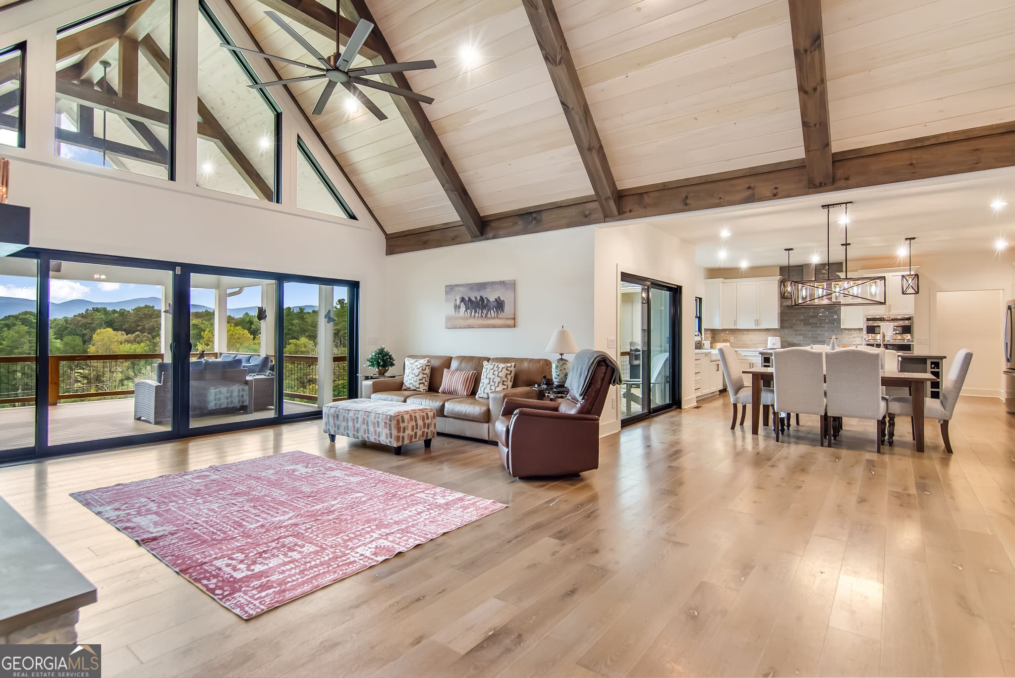 3 bedroom, 3.5 bathroom, 3,011 sq ft single family residence for sale at 138 Clearview Lane, Blairsville, GA 30512 — photo 6