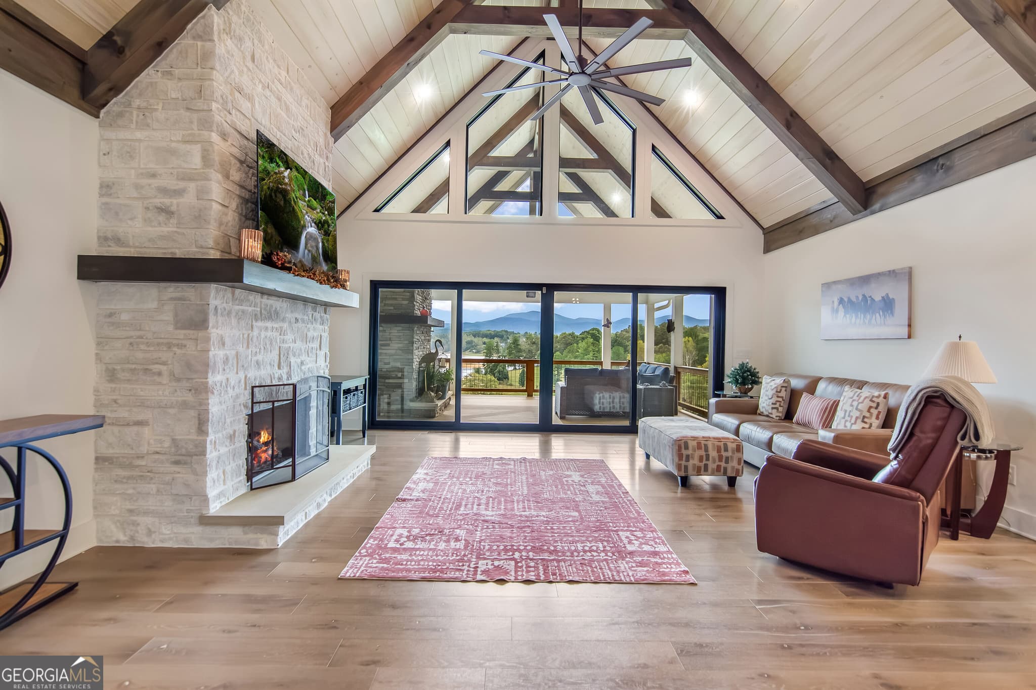 3 bedroom, 3.5 bathroom, 3,011 sq ft single family residence for sale at 138 Clearview Lane, Blairsville, GA 30512 — photo 3