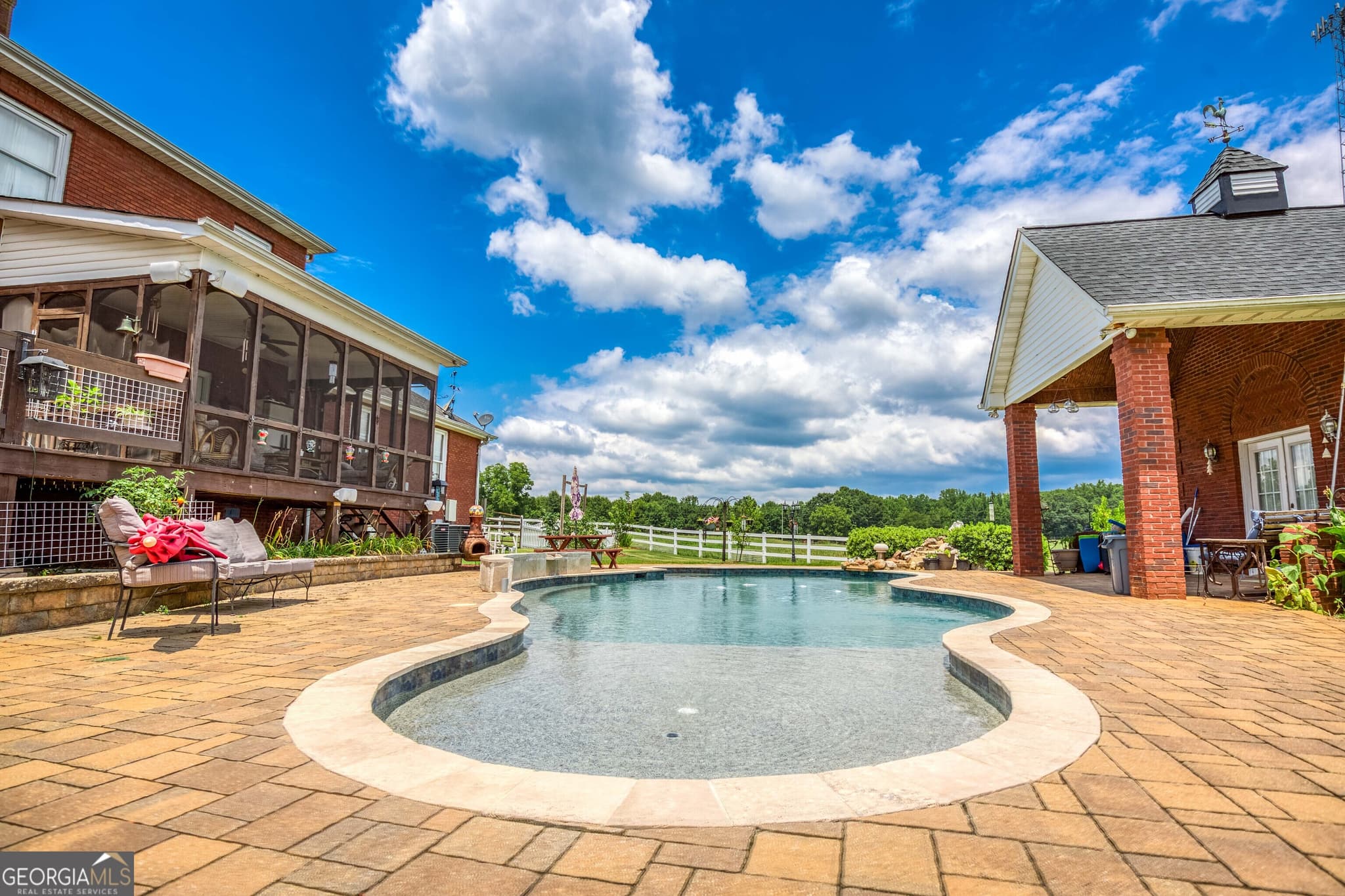 3 bedroom, 2.5 bathroom, 4,094 sq ft farm for sale at 1811 Michael Road, Monroe, GA 30656 — photo 5