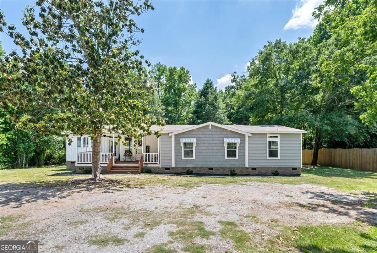 3 bedroom, 2.5 bathroom, 1,825 sq ft manufactured home,single family residence for sale at 116 Parkview Road, Iva, SC 29655