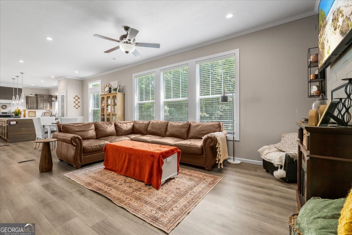 3 bedroom, 2.5 bathroom, 1,825 sq ft manufactured home,single family residence for sale at 116 Parkview Road, Iva, SC 29655 — photo 5