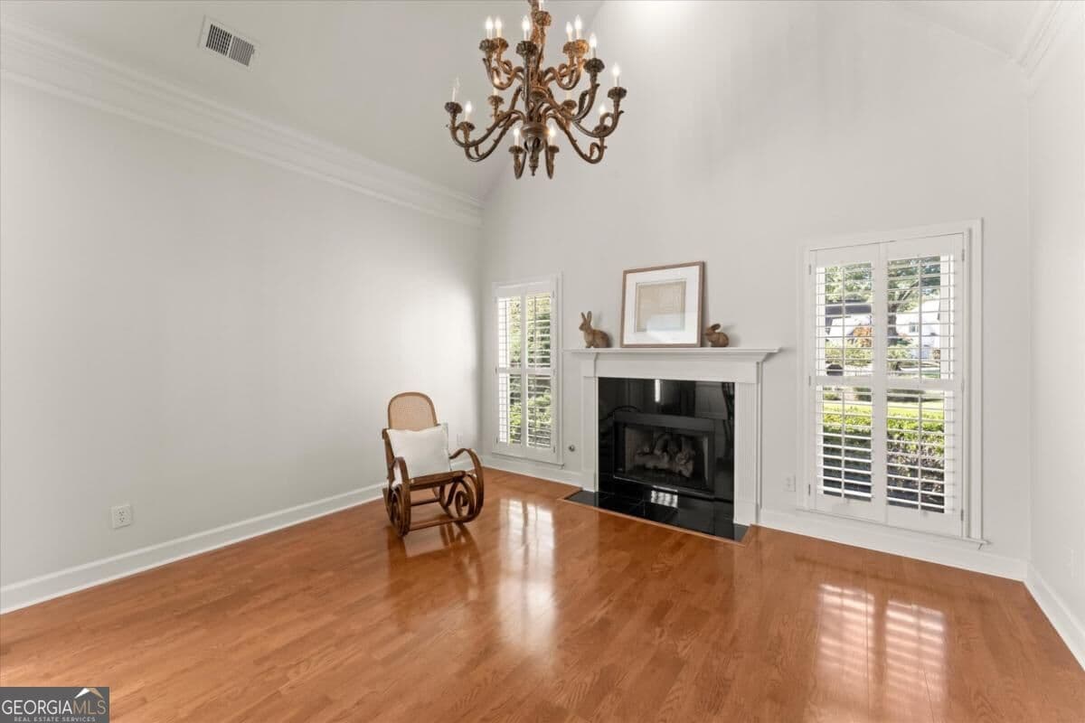 4 bedroom, 3.5 bathroom, 3,433 sq ft single family residence for sale at 4807 Calais Court, Marietta, GA 30067 — photo 4