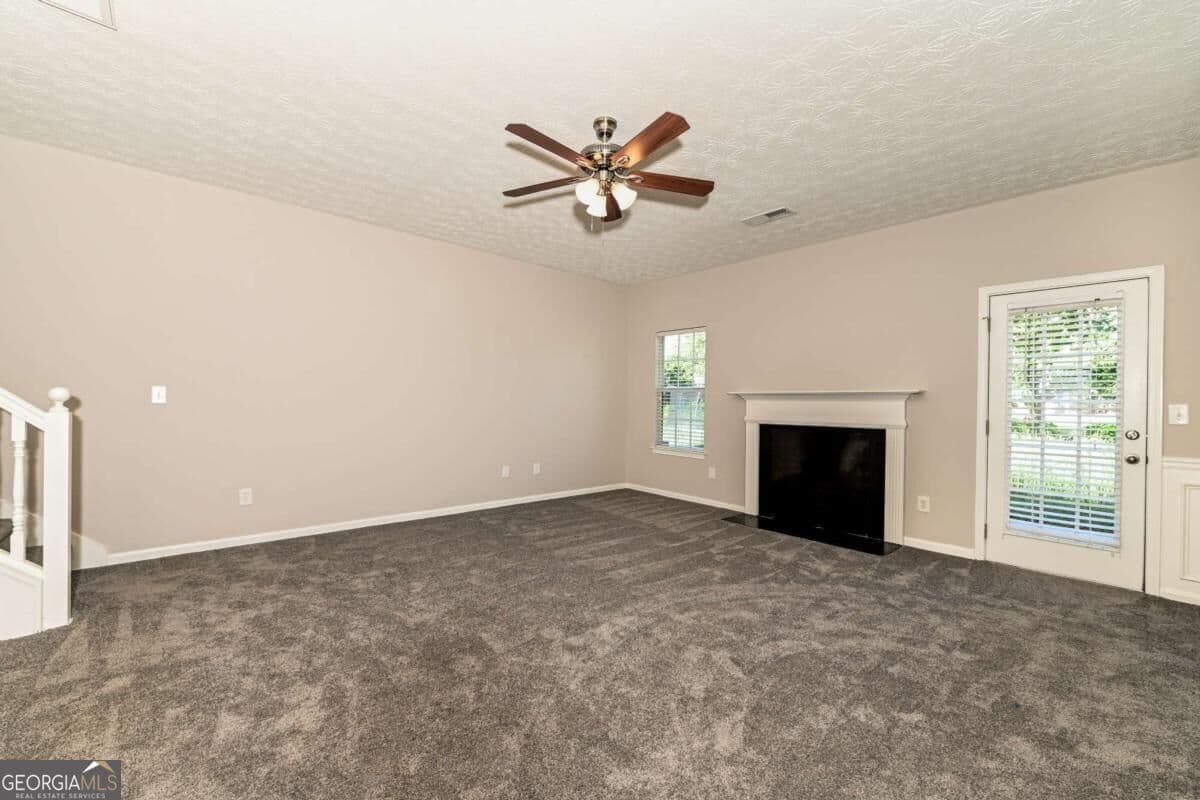 3 bedroom, 2.5 bathroom single family residence for rent at 11173 Aliyah Drive, Hampton, GA 30228 for $1,925 a month — photo 8