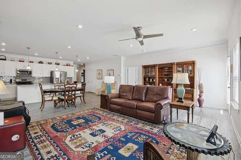 3 bedroom, 2 bathroom, 1,837 sq ft single family residence for sale at 129 Marion Drive, Cartersville, GA 30120 — photo 9