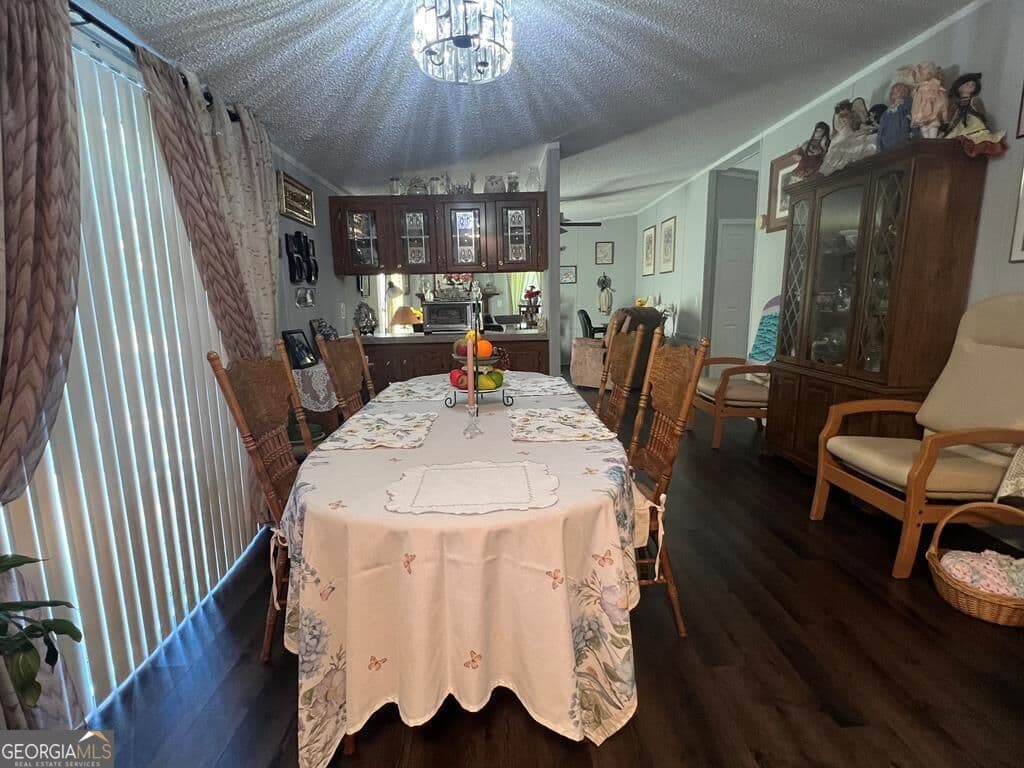 3 bedroom, 2 bathroom, 1,404 sq ft manufactured home,single family residence for sale at 166 Pebble Hills Road, Cochran, GA 31014 — photo 10