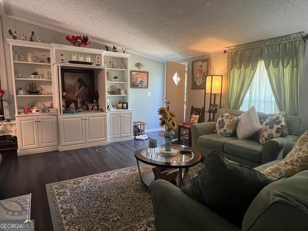 3 bedroom, 2 bathroom, 1,404 sq ft manufactured home,single family residence for sale at 166 Pebble Hills Road, Cochran, GA 31014 — photo 4