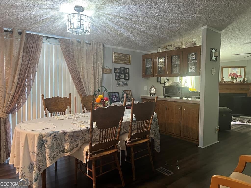 3 bedroom, 2 bathroom, 1,404 sq ft manufactured home,single family residence for sale at 166 Pebble Hills Road, Cochran, GA 31014 — photo 8