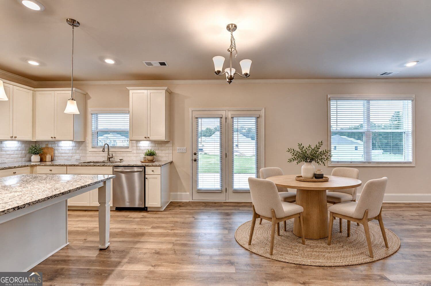 5 bedroom, 4 bathroom, 3,555 sq ft single family residence for sale at 5280 Blue Mountain Lane, Cumming, GA 30040 — photo 8