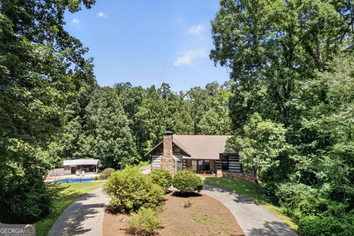 3 bedroom, 2.5 bathroom, 2,707 sq ft cabin,single family residence for sale at 331 Rockstore Road, Dallas, GA 30132 — photo 5