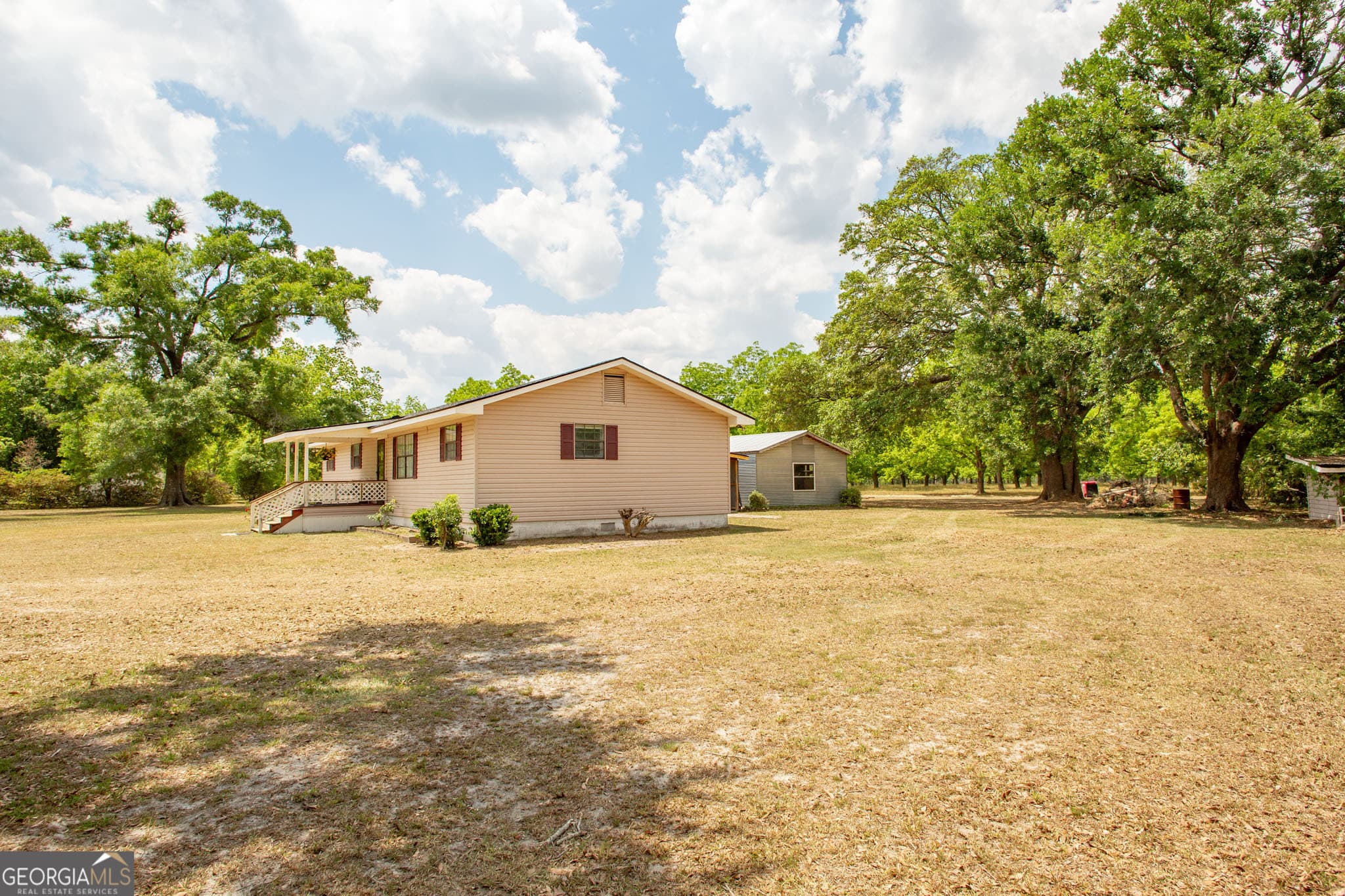 2 bedroom, 2 bathroom, 1,440 sq ft single family residence for sale at 3113 Ware Street, Blackshear, GA 31516 — photo 7
