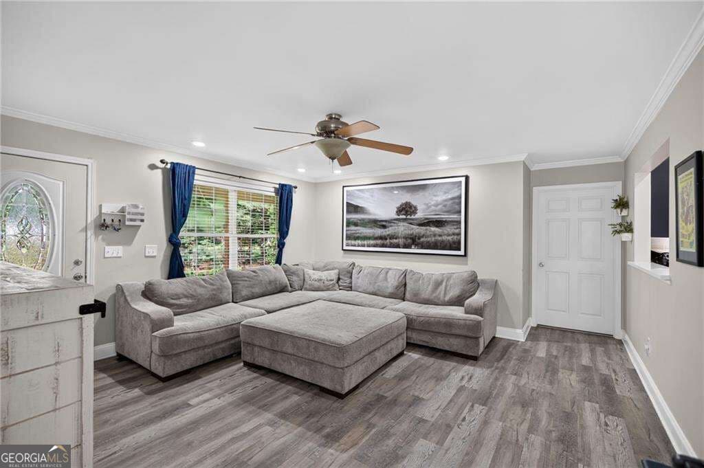 3 bedroom, 2 bathroom, 1,344 sq ft single family residence for sale at 180 McCready Drive, Dallas, GA 30157 — photo 3