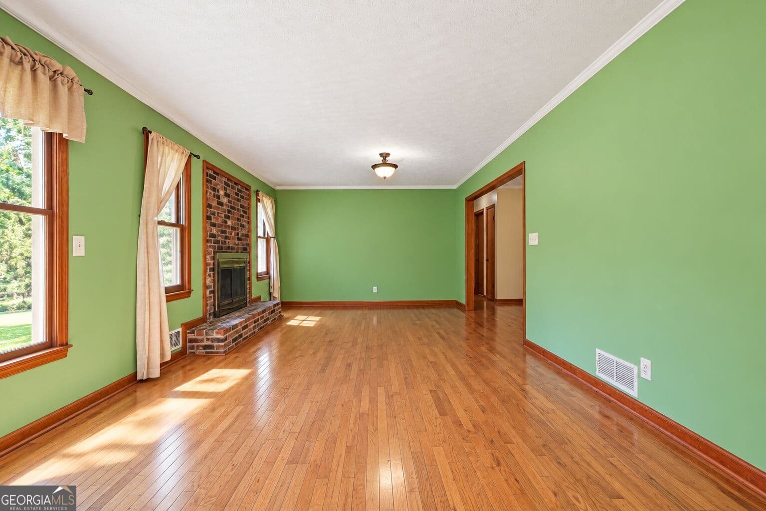 3 bedroom, 3 bathroom, 2,108 sq ft single family residence for sale at 115 Price Drive, Locust Grove, GA 30248 — photo 5