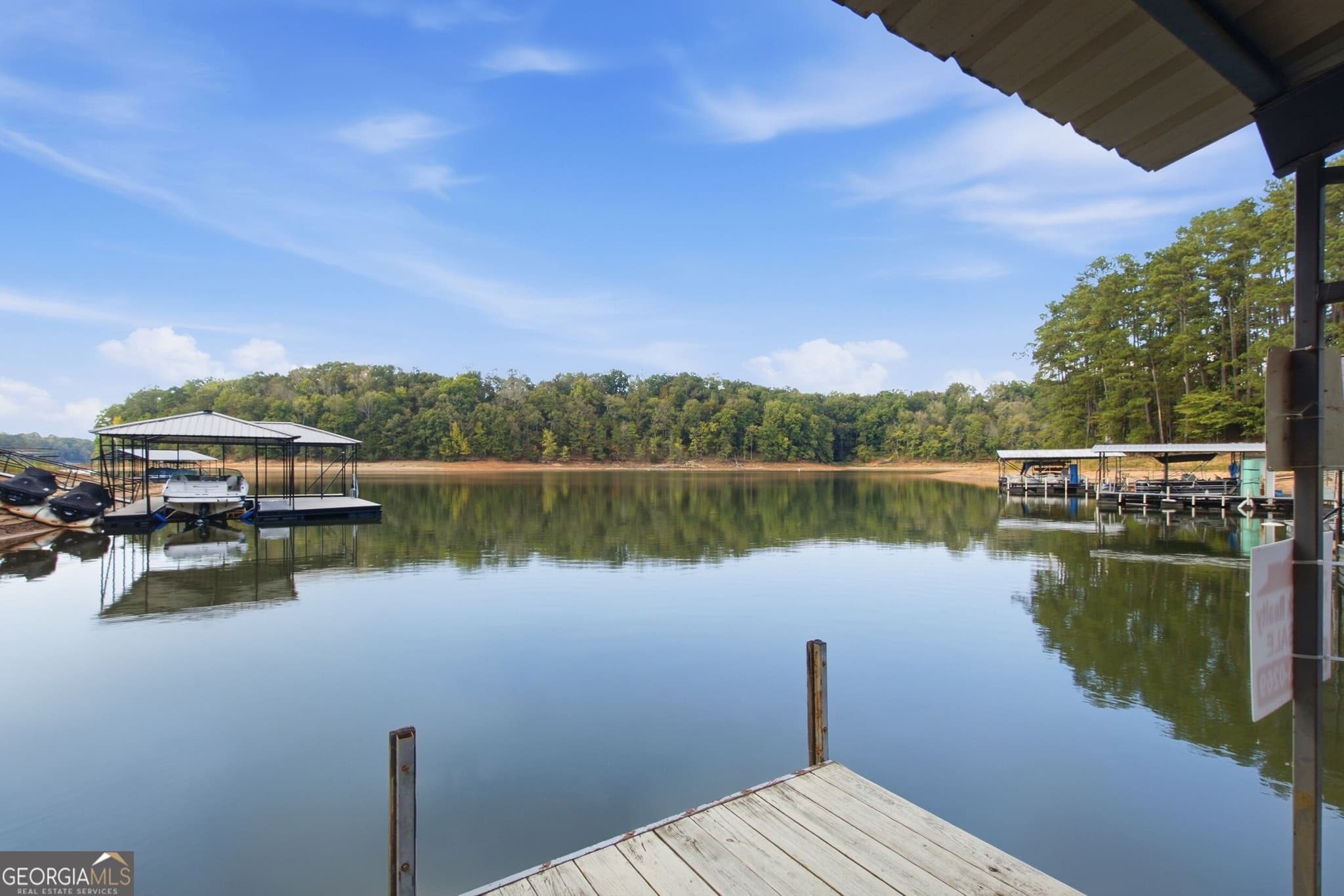 4 bedroom, 3 bathroom, 3,193 sq ft single family residence under contract at 350 Drew Lane, Lavonia, GA 30553 — photo 3