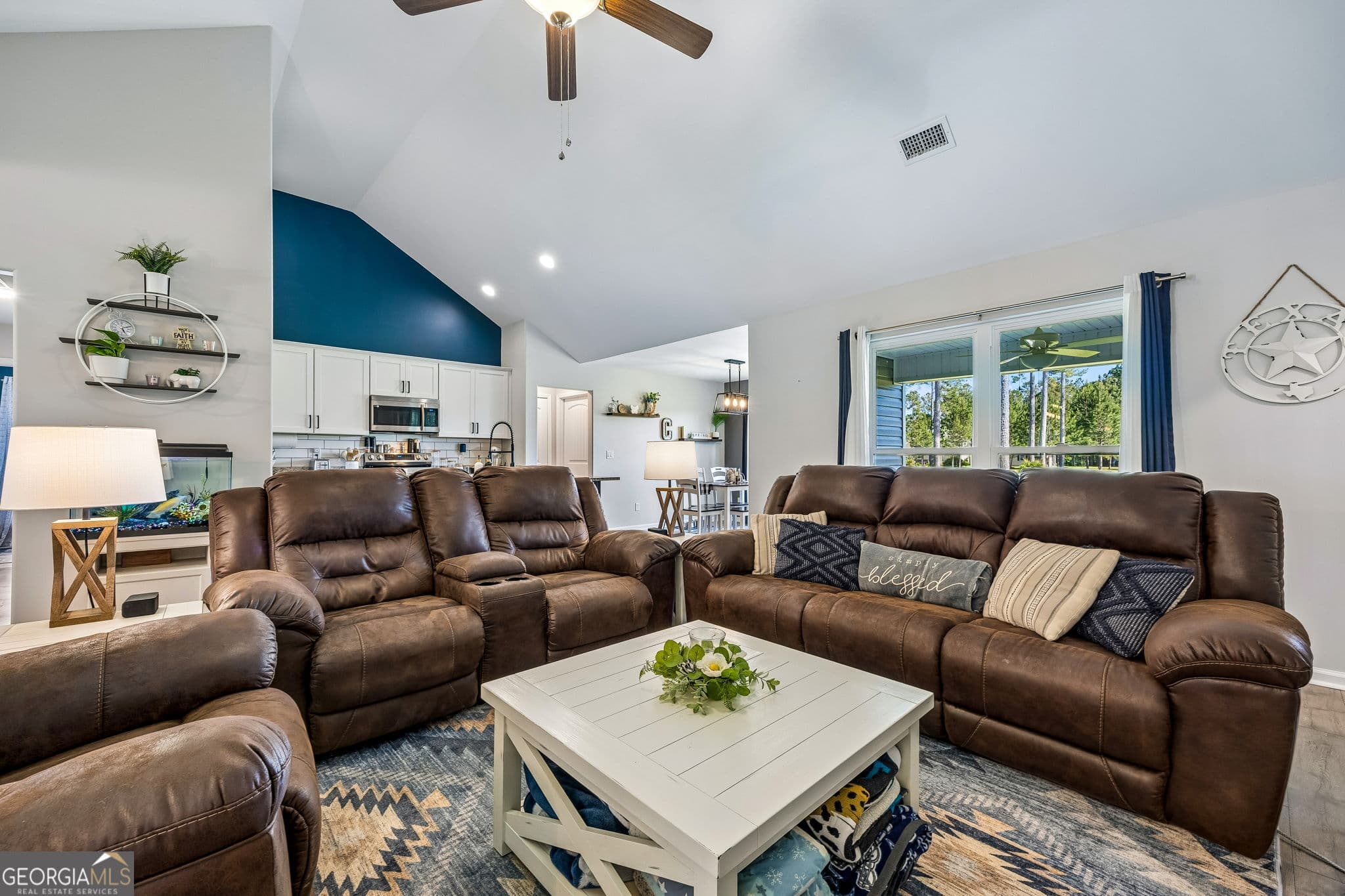 4 bedroom, 2 bathroom, 2,008 sq ft single family residence for sale at 204 Bowline Lane, Kingsland, GA 31548 — photo 7