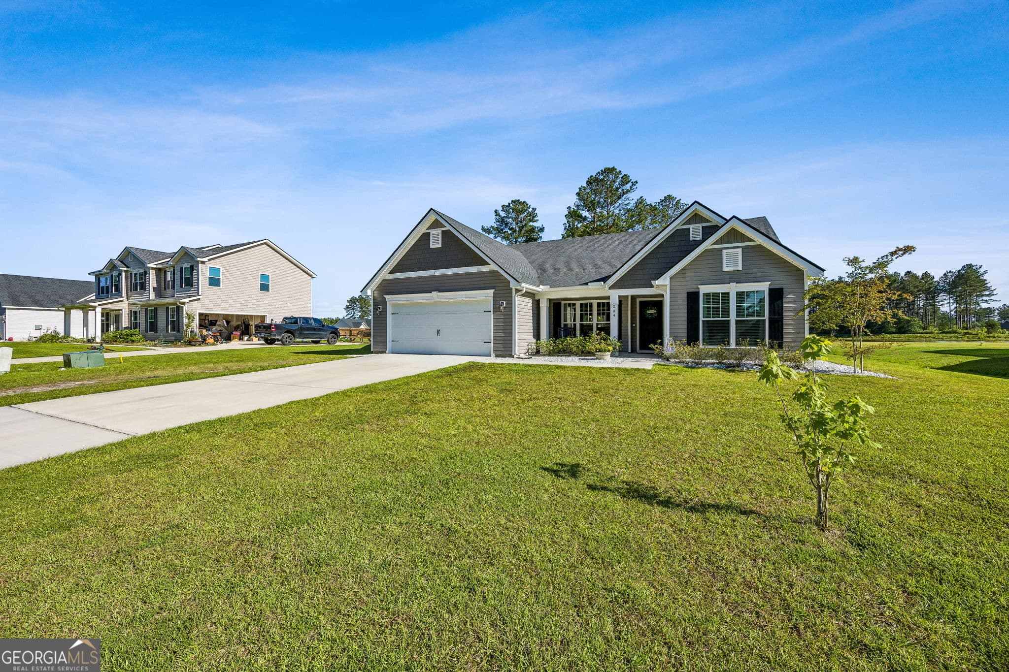 4 bedroom, 2 bathroom, 2,008 sq ft single family residence for sale at 204 Bowline Lane, Kingsland, GA 31548 — photo 3