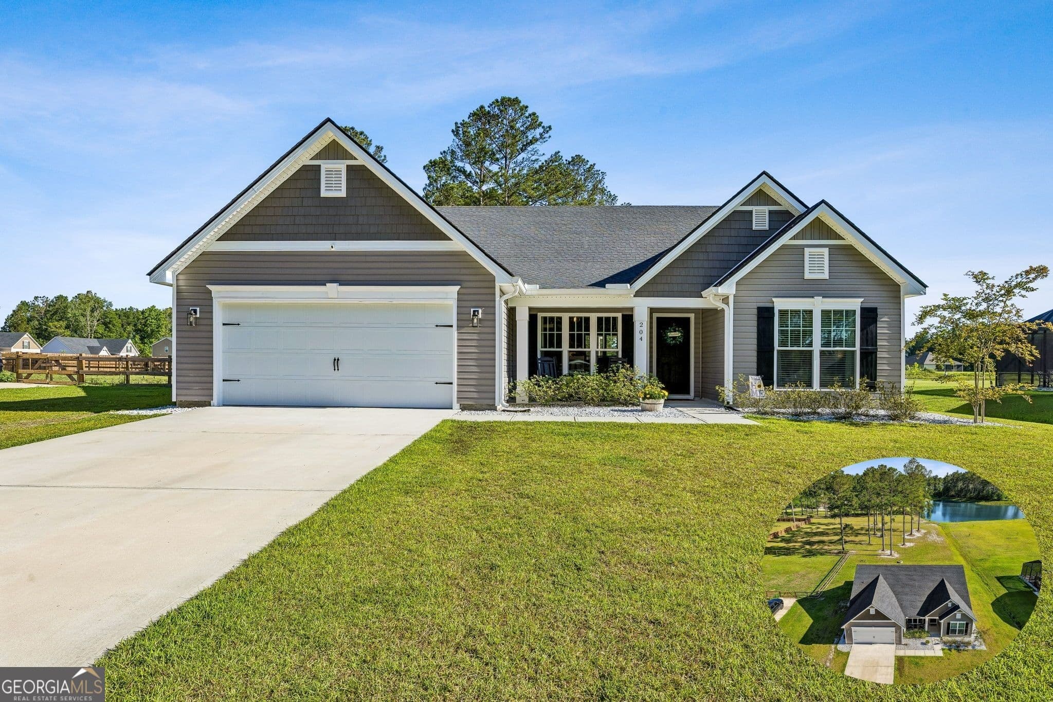 4 bedroom, 2 bathroom, 2,008 sq ft single family residence for sale at 204 Bowline Lane, Kingsland, GA 31548