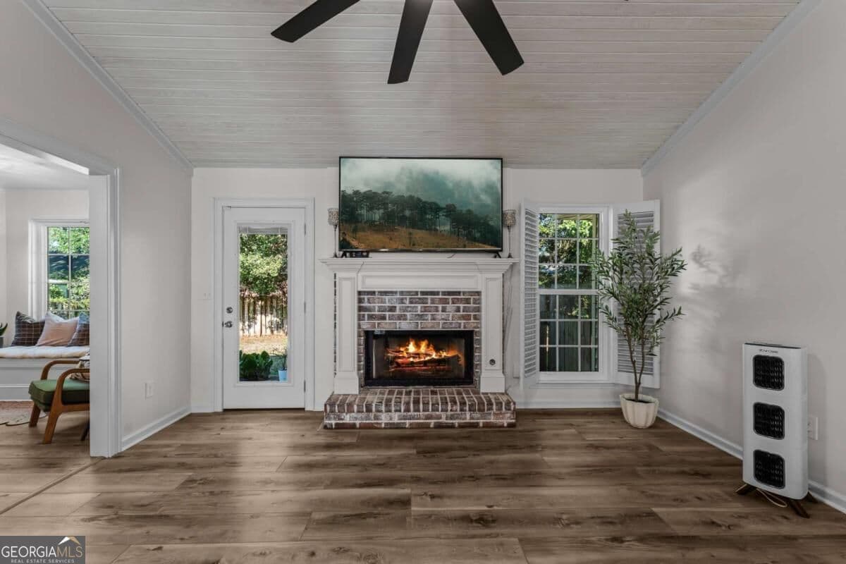 4 bedroom, 2 bathroom, 1,853 sq ft single family residence for sale at 110 Sweet Gum Road, Savannah, GA 31410 — photo 6