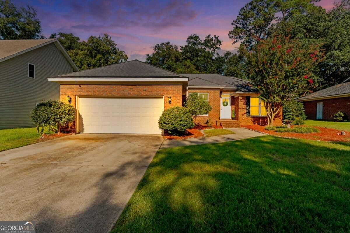 4 bedroom, 2 bathroom, 1,853 sq ft single family residence for sale at 110 Sweet Gum Road, Savannah, GA 31410 — photo 1 of 56