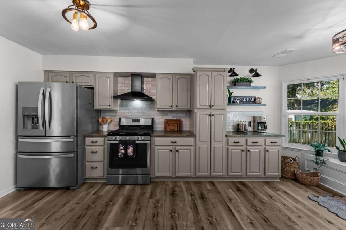 4 bedroom, 2 bathroom, 1,853 sq ft single family residence for sale at 110 Sweet Gum Road, Savannah, GA 31410 — photo 10