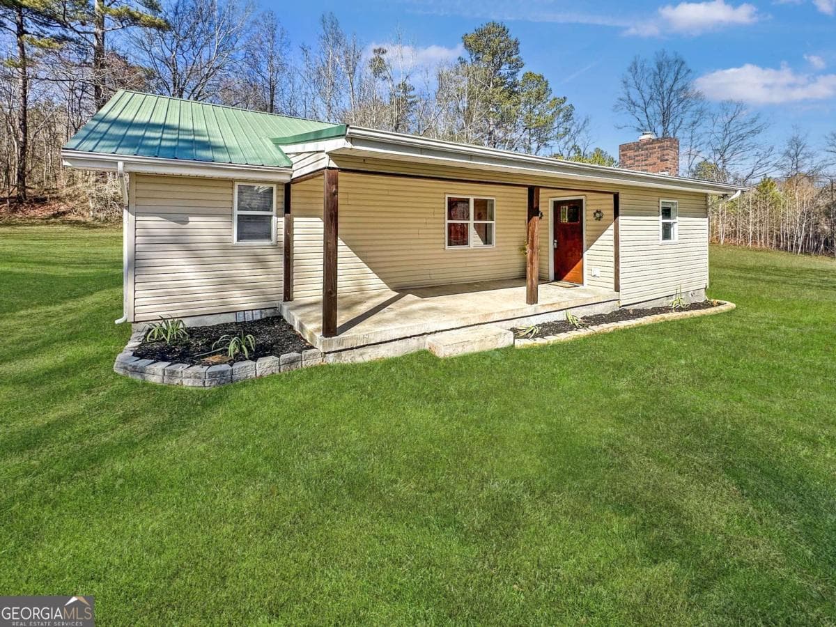 3 bedroom, 1.5 bathroom single family residence sold at 7876 151 Highway, Lafayette, GA 30728