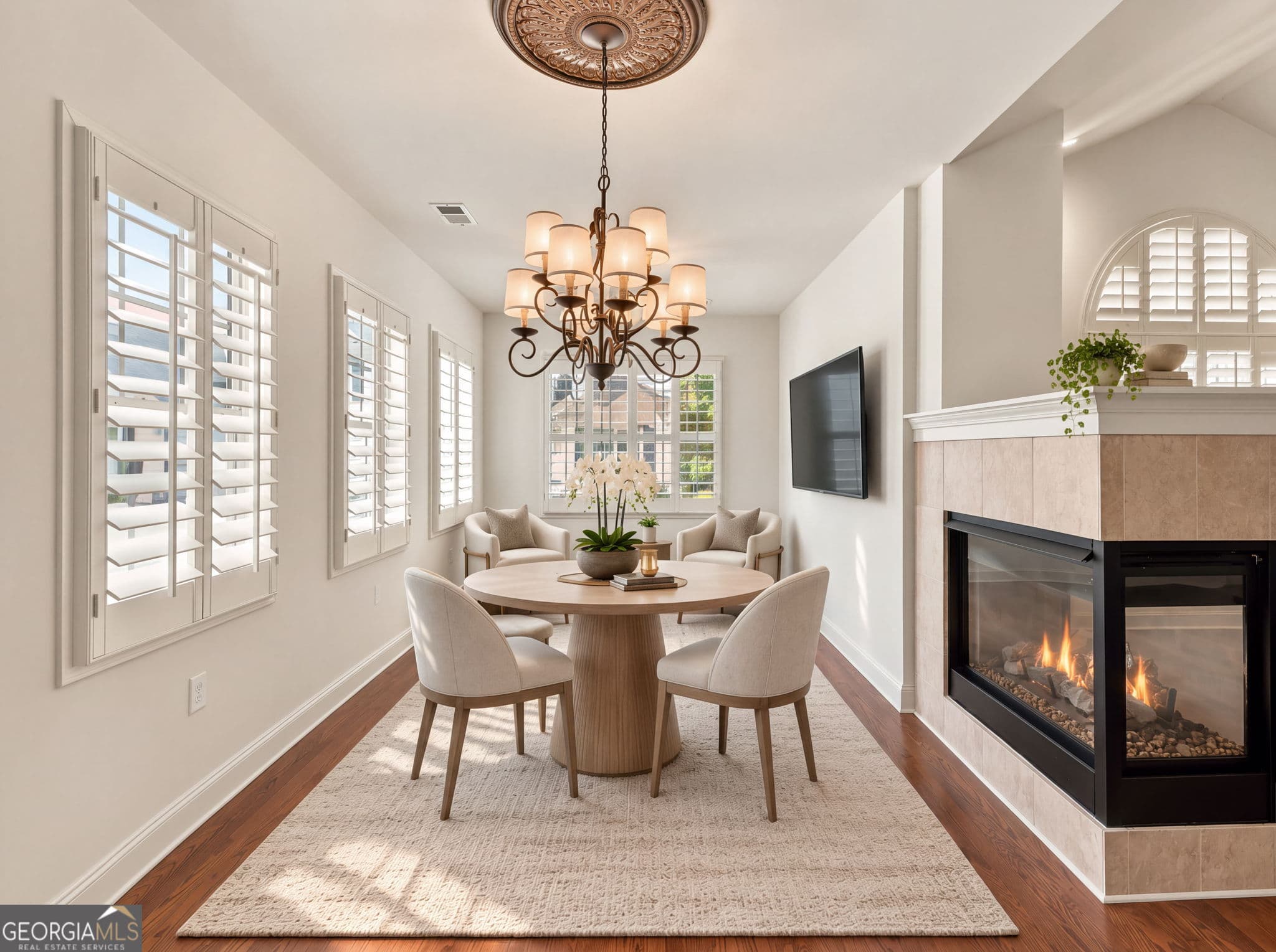 3 bedroom, 3 bathroom, 2,749 sq ft condominium for sale at 1340 Oak Meadows Lane 1801, Cumming, GA 30041 — photo 5