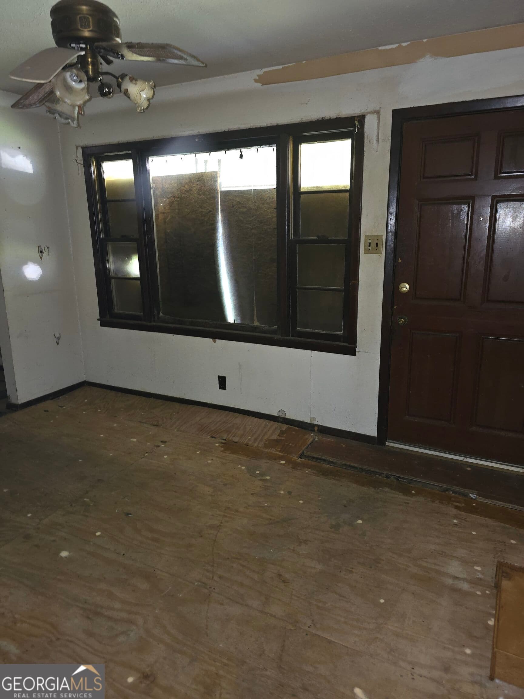 3 bedroom, 1 bathroom, 792 sq ft single family residence under contract at 1436 Jones Lane, Americus, GA 31719 — photo 3