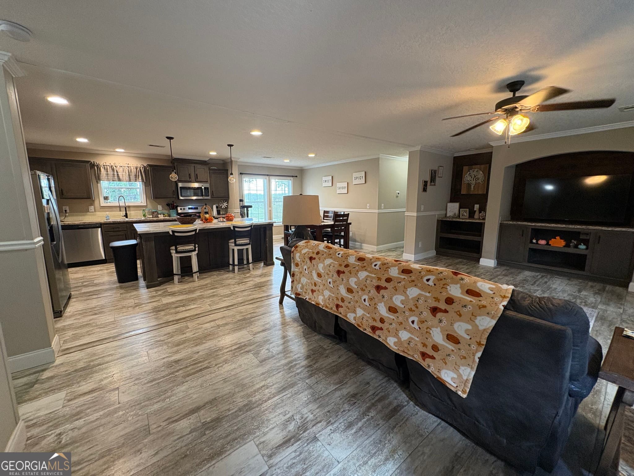 3 bedroom, 2 bathroom, 1,800 sq ft manufactured home,single family residence for sale at 590 Bussell Road, Warthen, GA 31094 — photo 9