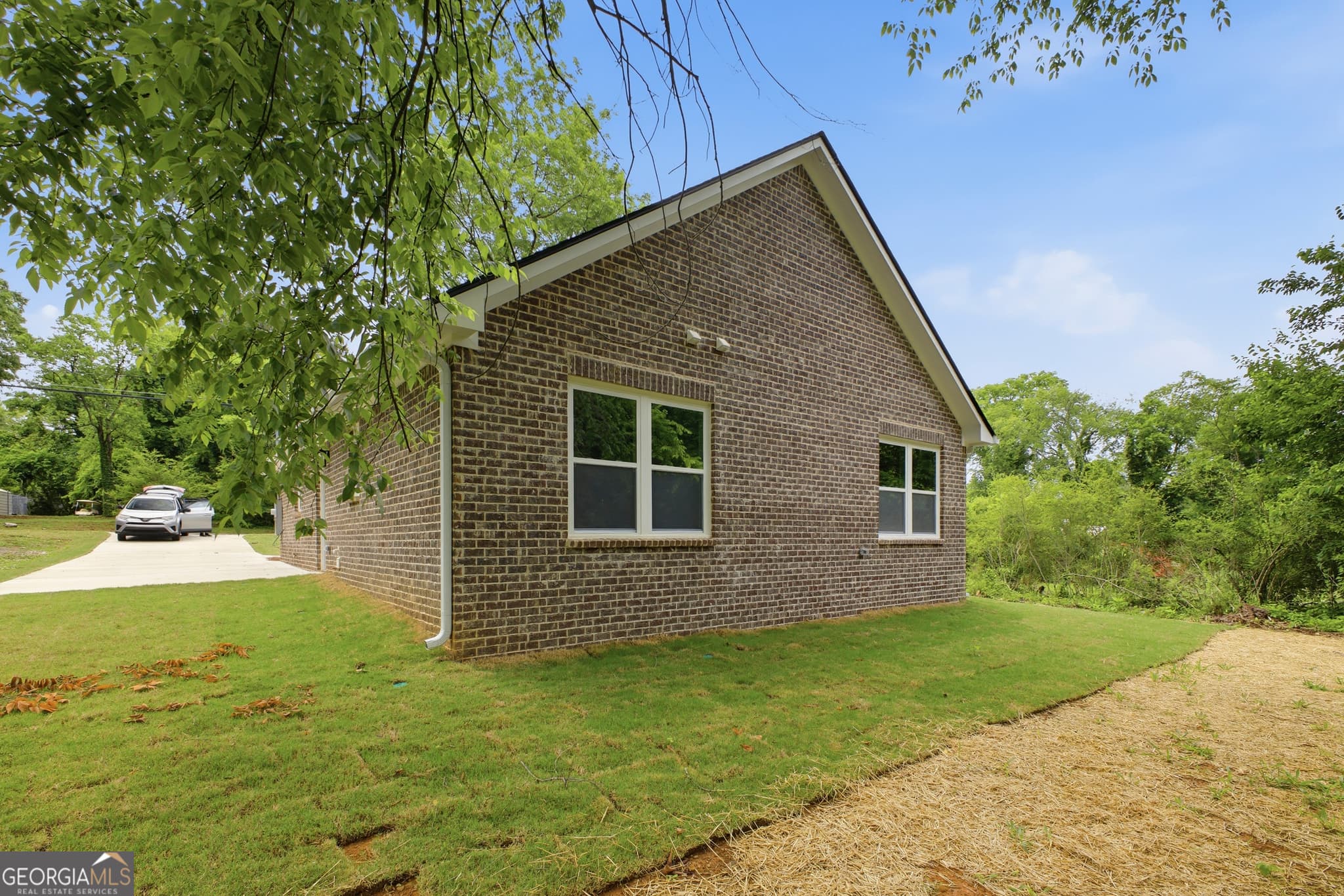 3 bedroom, 2 bathroom, 1,320 sq ft single family residence for sale at 311 E 17th Street, Rome, GA 30161 — photo 5