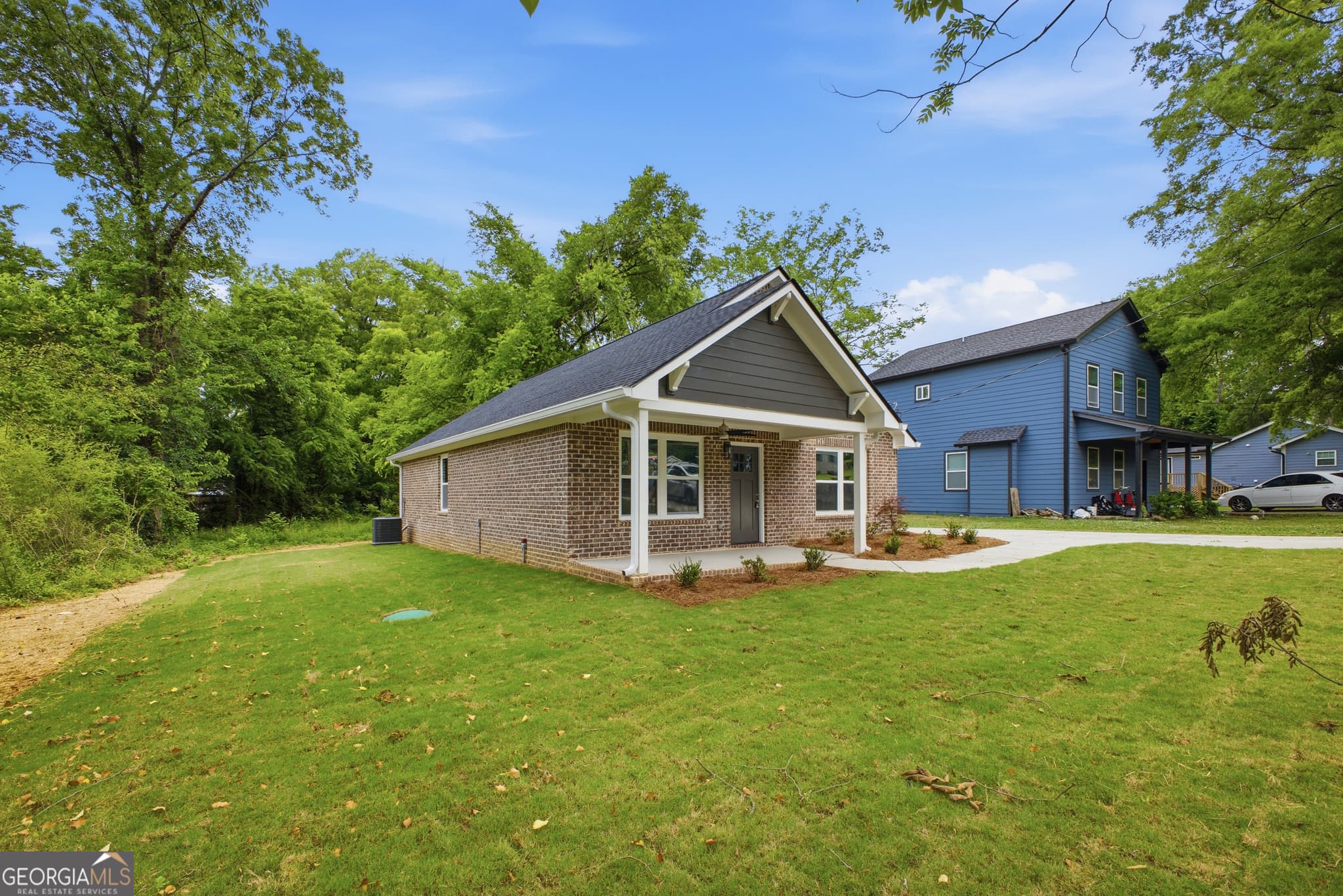 3 bedroom, 2 bathroom, 1,320 sq ft single family residence for sale at 311 E 17th Street, Rome, GA 30161 — photo 4