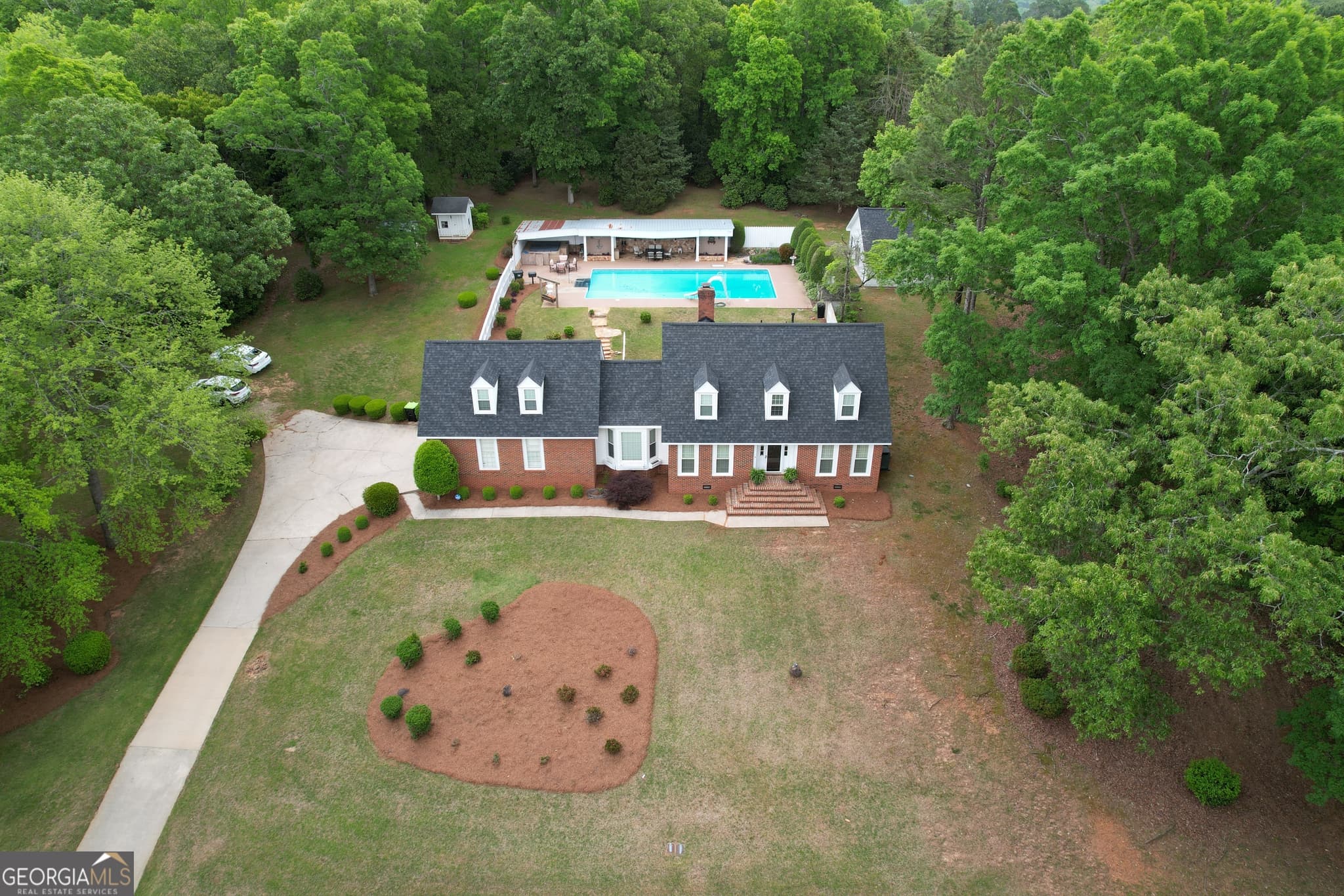 4 bedroom, 2.5 bathroom, 2,561 sq ft single family residence for sale at 120 Mill Race Road, Thomaston, GA 30286 — photo 1 of 94