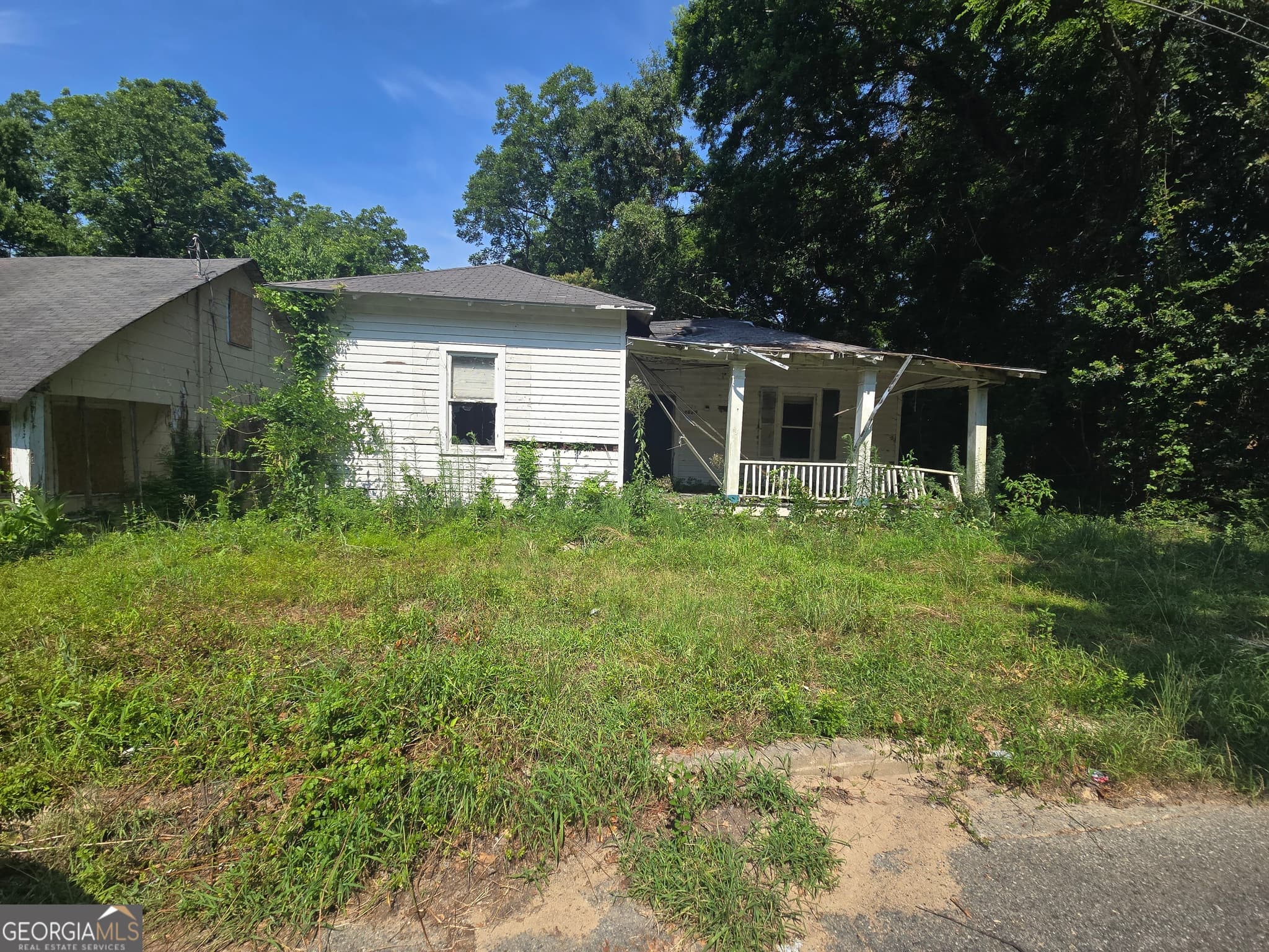 3 bedroom, 1 bathroom, 1,344 sq ft single family residence for sale at 2629 Florence Avenue, Macon, GA 31206 — photo 2