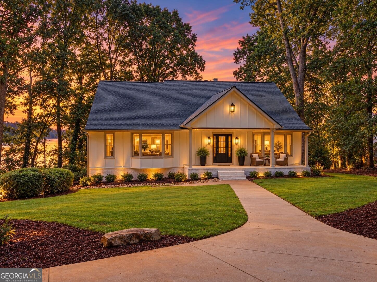4 bedroom, 4 bathroom, 4,380 sq ft single family residence for sale at 2585 Bridgewater Circle, Gainesville, GA 30506 — photo 1 of 51