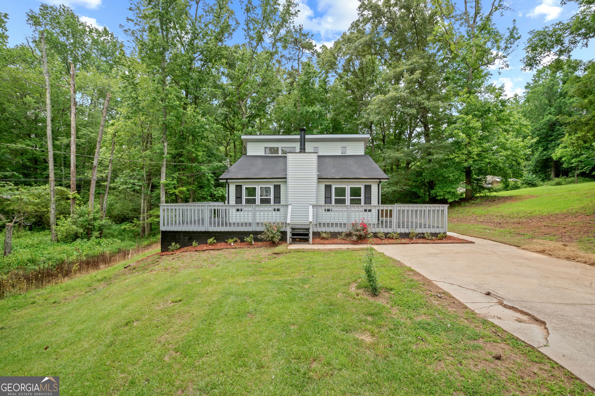 4 bedroom, 2 bathroom, 1,680 sq ft single family residence sold at 50 N Hearthstone NORTH Drive, Newnan, GA 30263