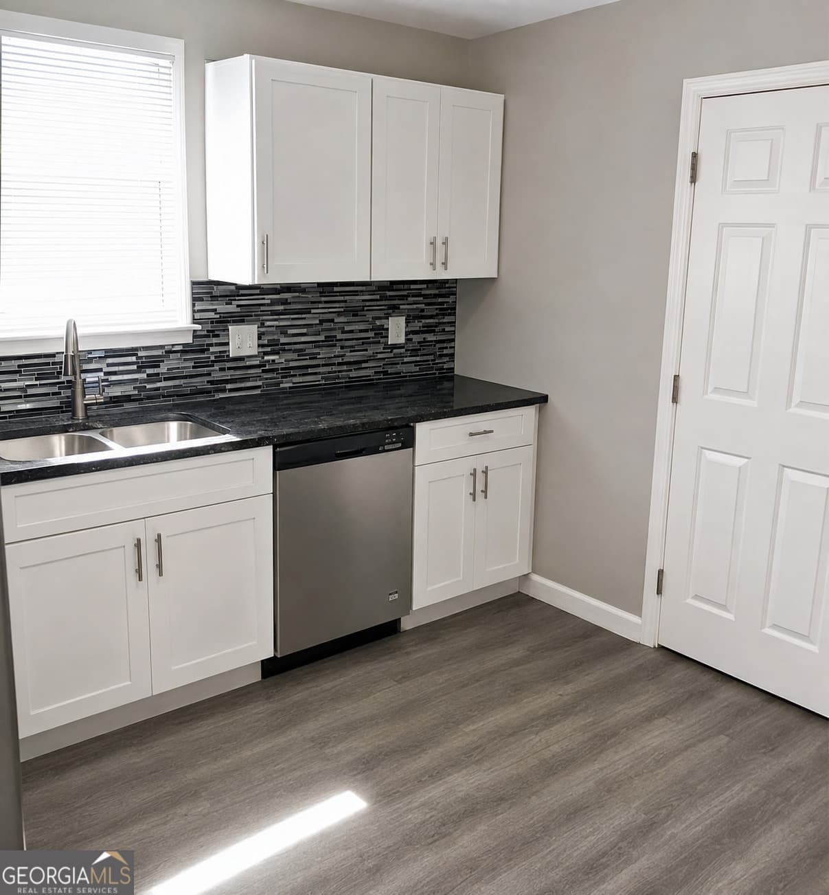 multi family for sale at 186 Wadley Street, Atlanta, GA 30314 — photo 6