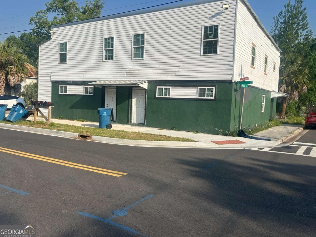 multi family,quadruplex for sale at 1311 G Street, Brunswick, GA 31520 — photo 3