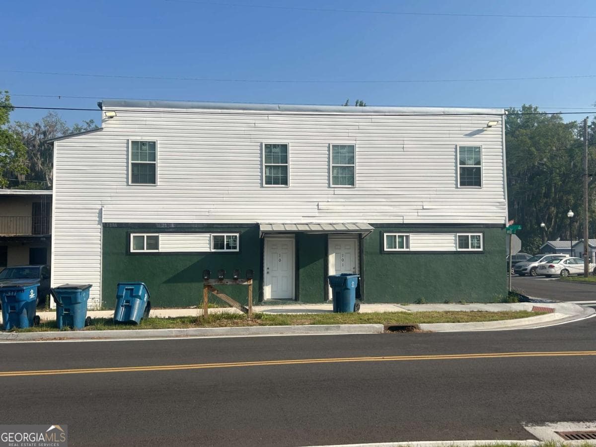 multi family,quadruplex for sale at 1311 G Street, Brunswick, GA 31520 — photo 1 of 8