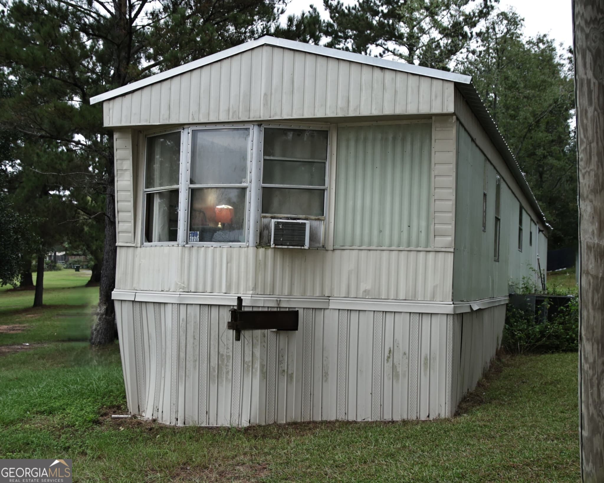 3 bedroom, 2 bathroom, 1,064 sq ft manufactured home,single family residence for sale at 48 Apple Drive, Lakeland, GA 31635 — photo 2