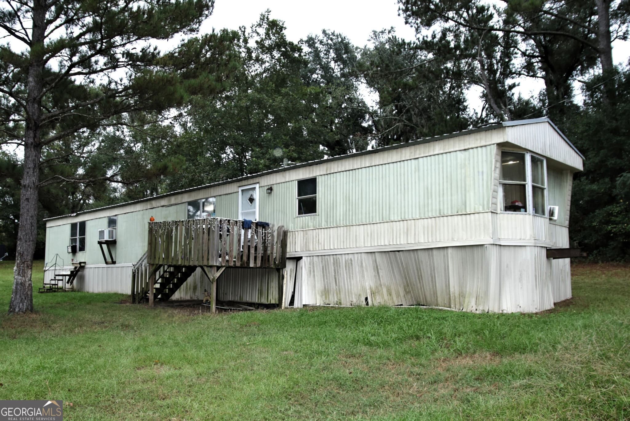 3 bedroom, 2 bathroom, 1,064 sq ft manufactured home,single family residence for sale at 48 Apple Drive, Lakeland, GA 31635 — photo 5
