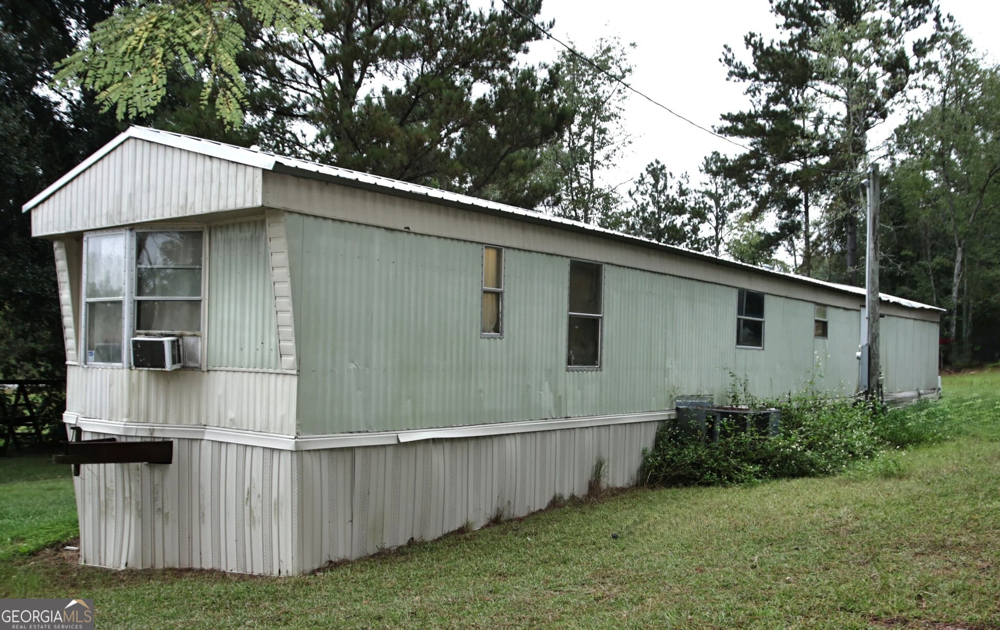 3 bedroom, 2 bathroom, 1,064 sq ft manufactured home,single family residence for sale at 48 Apple Drive, Lakeland, GA 31635 — photo 4