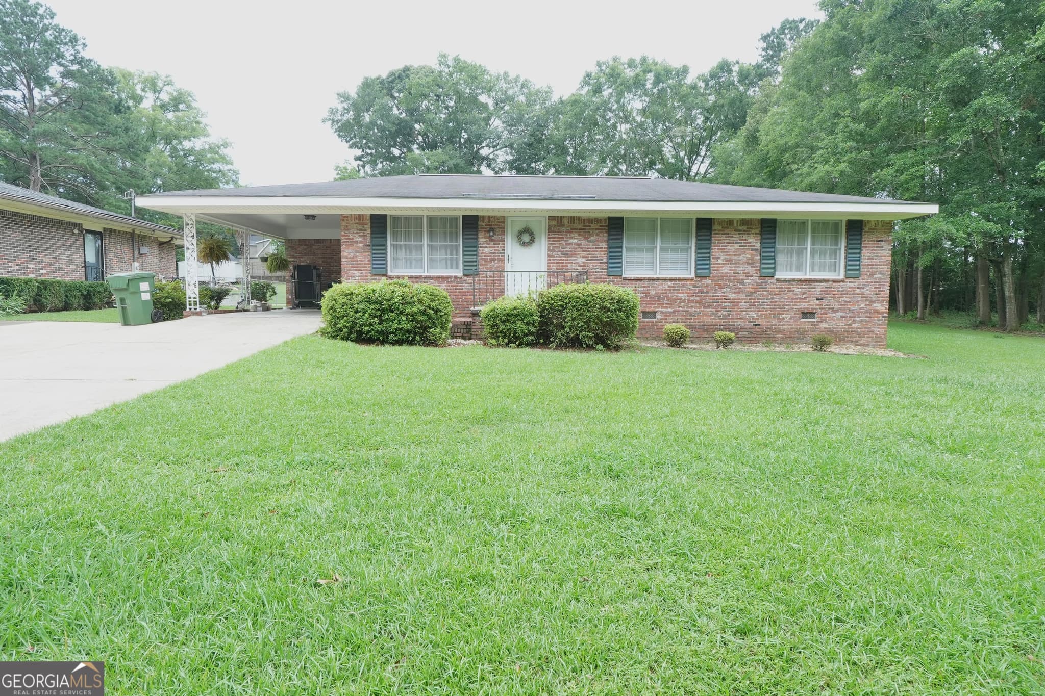 3 bedroom, 2 bathroom, 1,428 sq ft single family residence sold at 1207 S 9th Street, Lanett, AL 36863