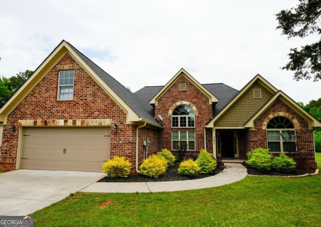 3 bedroom, 2.5 bathroom, 2,256 sq ft single family residence sold at 108 Hope Lane, Cedartown, GA 30125