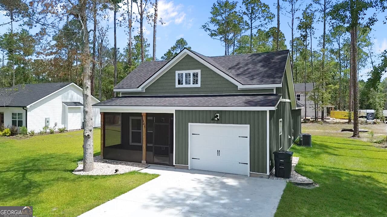 3 bedroom, 2 bathroom, 1,295 sq ft single family residence for sale at 145 Waters, Pembroke, GA 31321 — photo 3